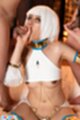 Sara blowbanged legs spread