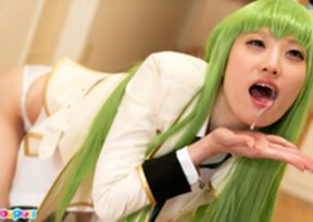 Mizuki on all fours sucking cock and cum in mouth