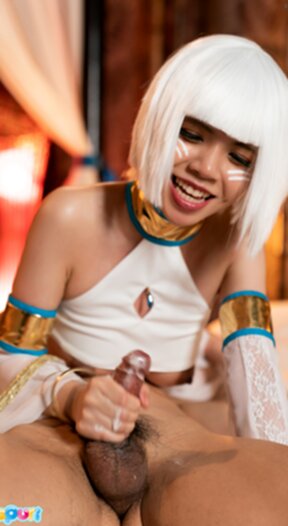 Sara face sitting with shaved pussy and giving handjob