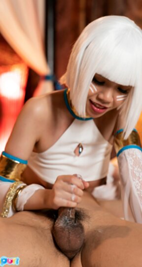 Sara face sitting with shaved pussy and giving handjob