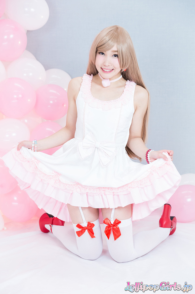 Kasugano yui raising dress exposing stockings in high heels